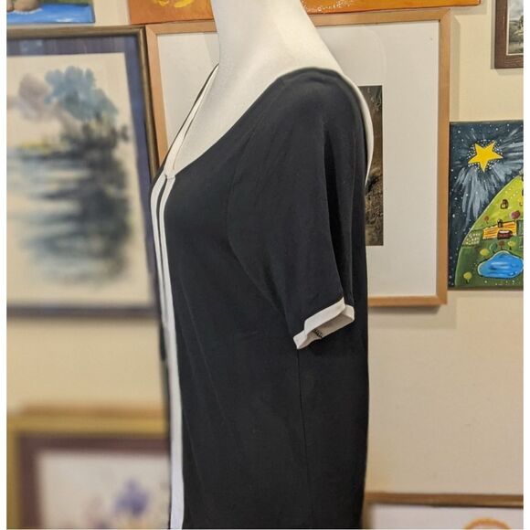 Maeve by‎ Anthro Colorblocked V-Back Black White Top Size XS - Picture 7 of 11